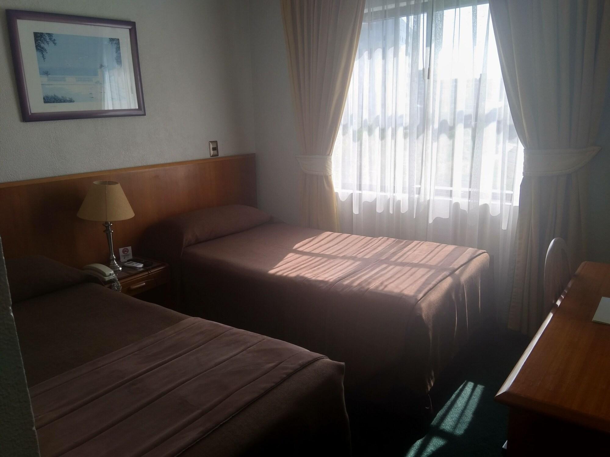 Hotel Maria Angola Santiago de Chile